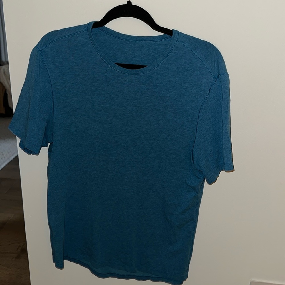 Lululemon shirt